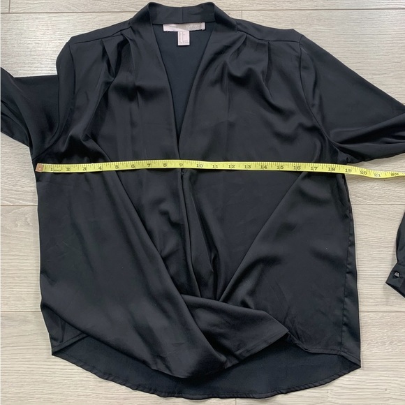 Forever 21 Black Satin Long Sleeve Crossover Blouse Top - Picture 8 of 9